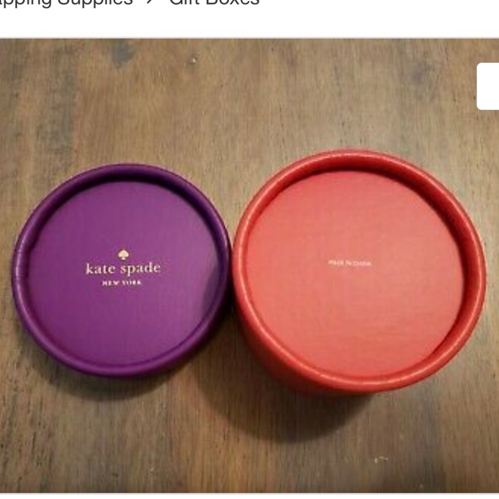 NEW kate spade small round gift box - Picture 2 of 4